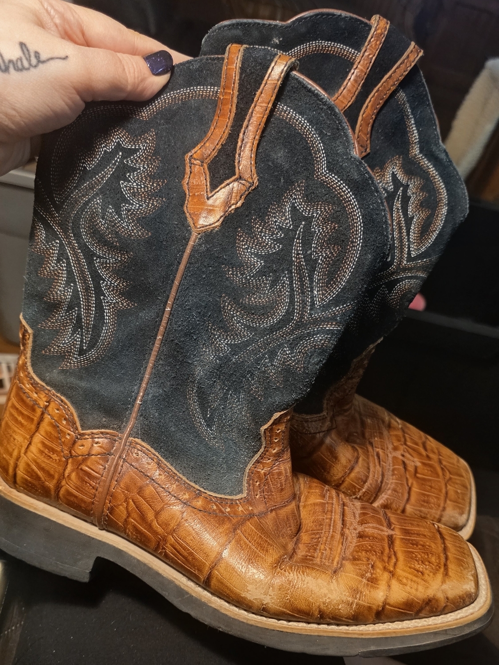 Ariat Fatbaby Western Cowgirl Boots Brown Embossed Leather & Black Suede Size 8